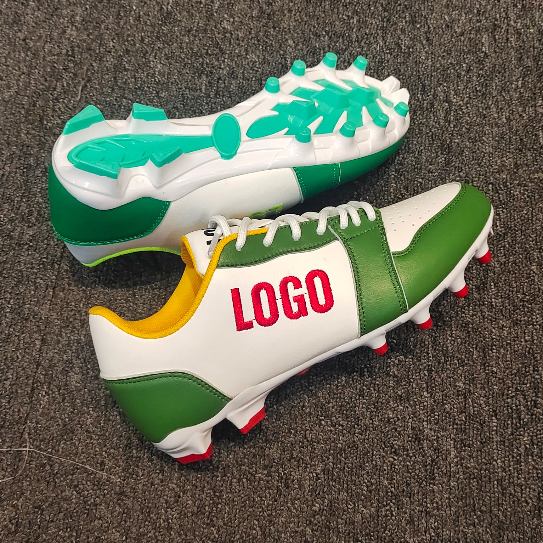 Customizable 'soccer outlet cleats